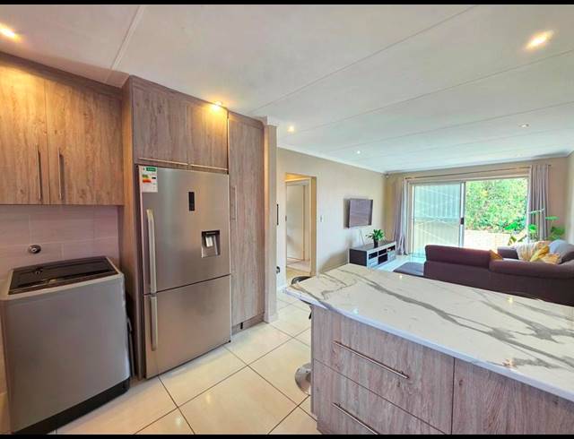 2 BEDROOM TOWNHOUSE FOR SALE IN WILLOWBROOK